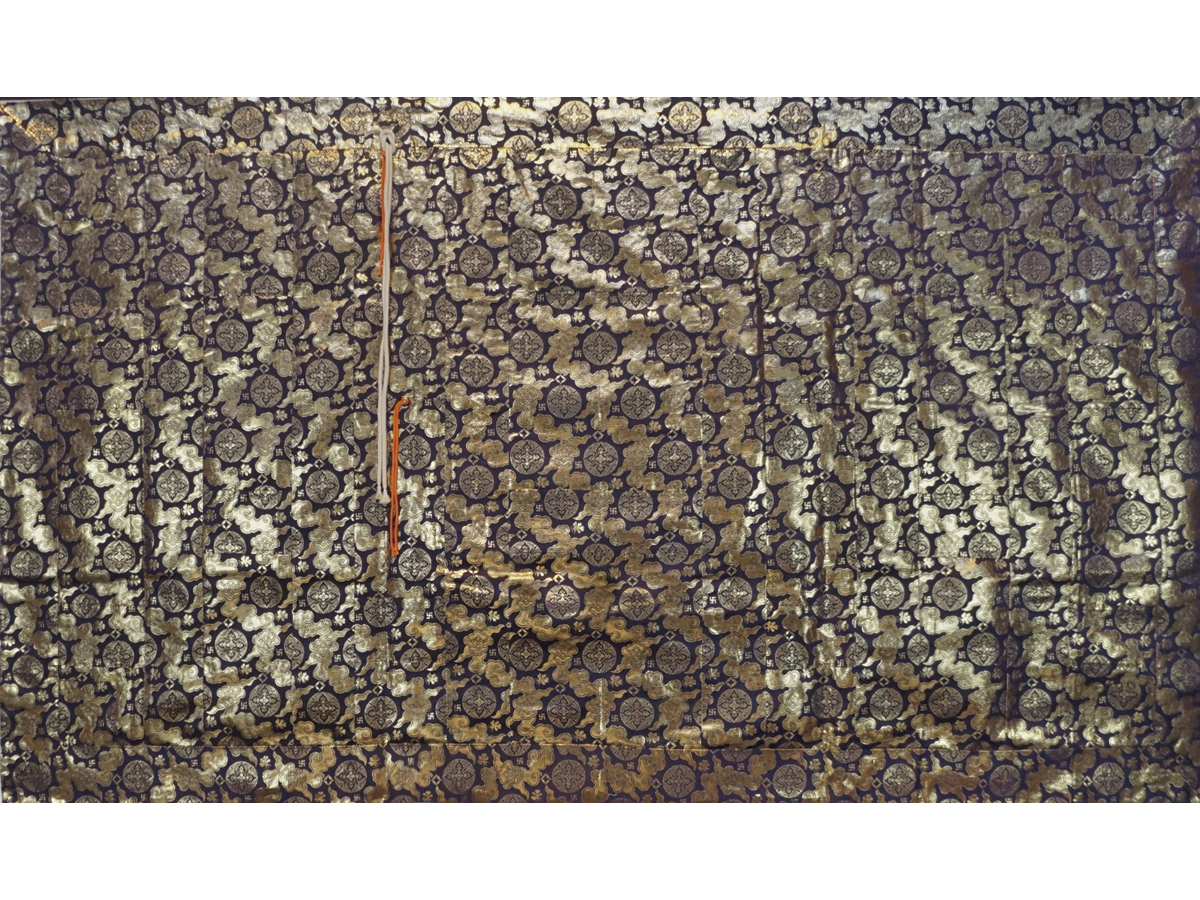 古代紫箔一丁卍雲に八藤総模様大乗衣　6割　羽二重裏付