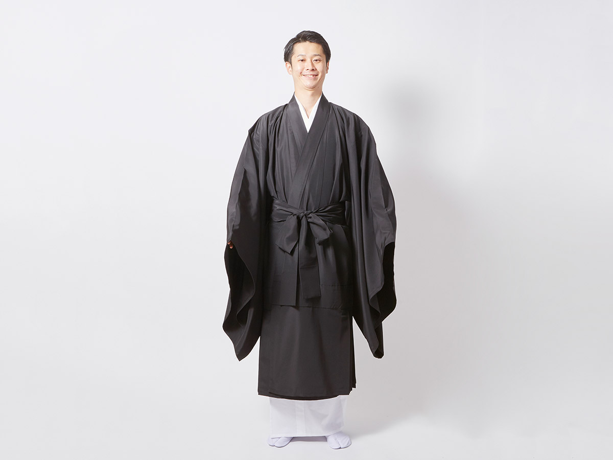 【既製品】黒シルック羽二重天台素絹A体（胴回り：75～85cm）