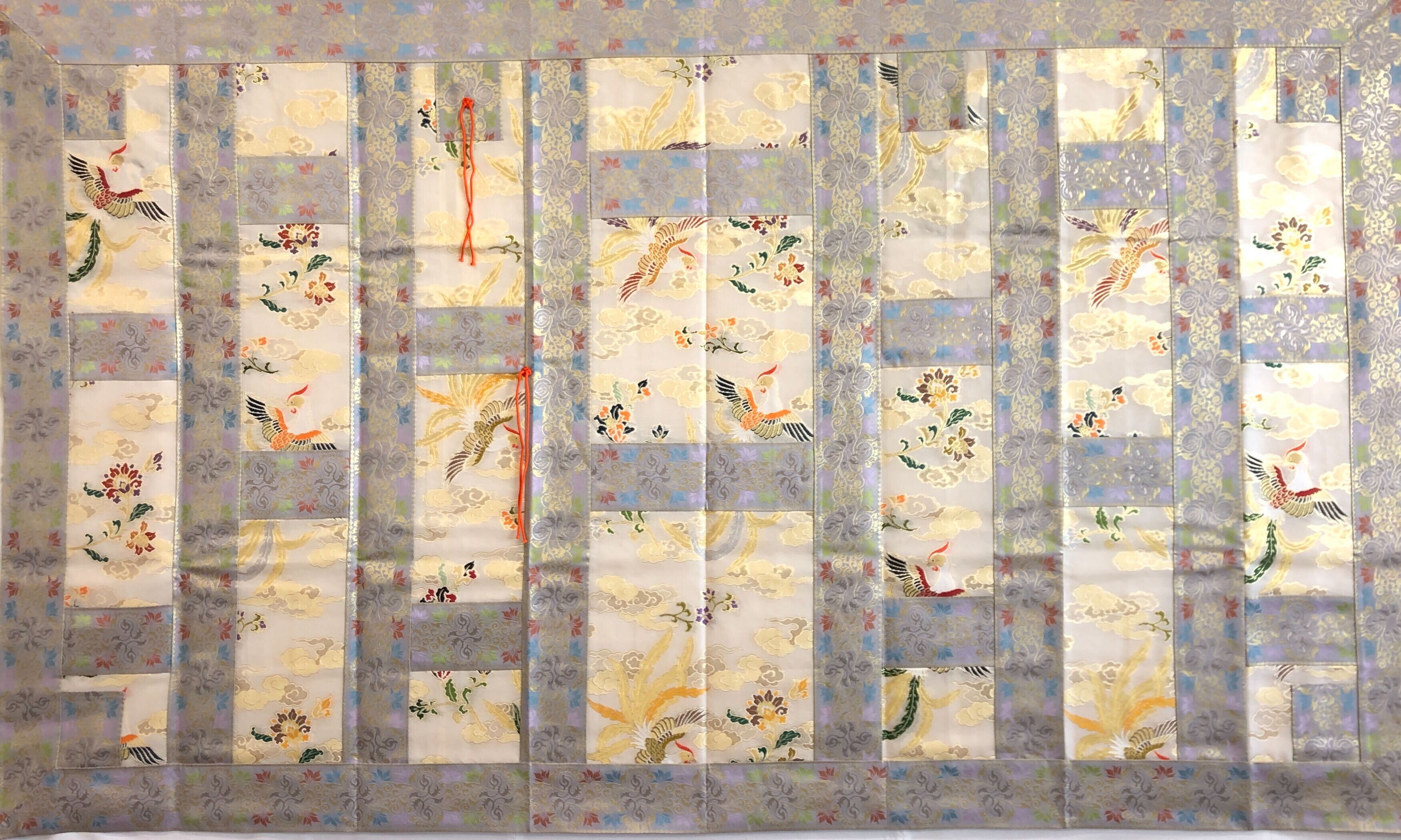 白金紗散雲鳳凰台鼠金紗夏縁七條 絵絹裏付