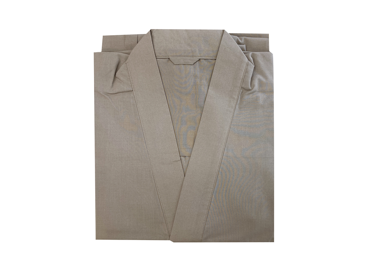 薄茶夏用アルザス作務衣女性用（上衣L、下衣3L）