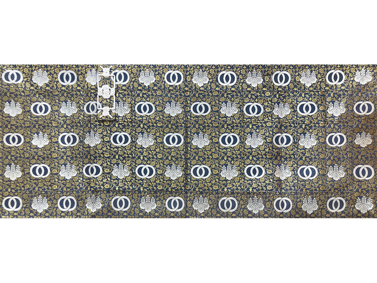 【期間セール中！】ナス紺金紗小花輪違五七桐紋白五條　裏地：紺正絹無地紗