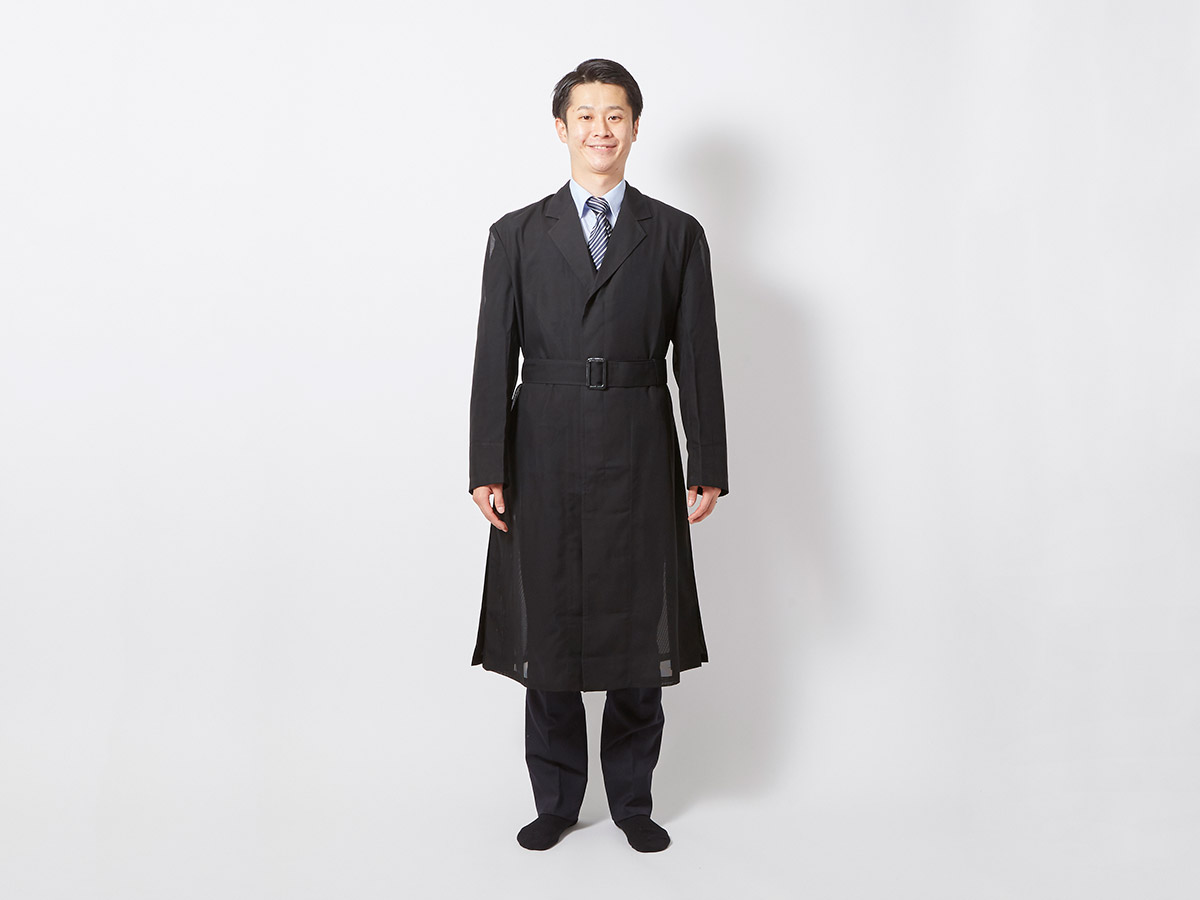 【既製品】黒テトロン三本絽洋服法衣
