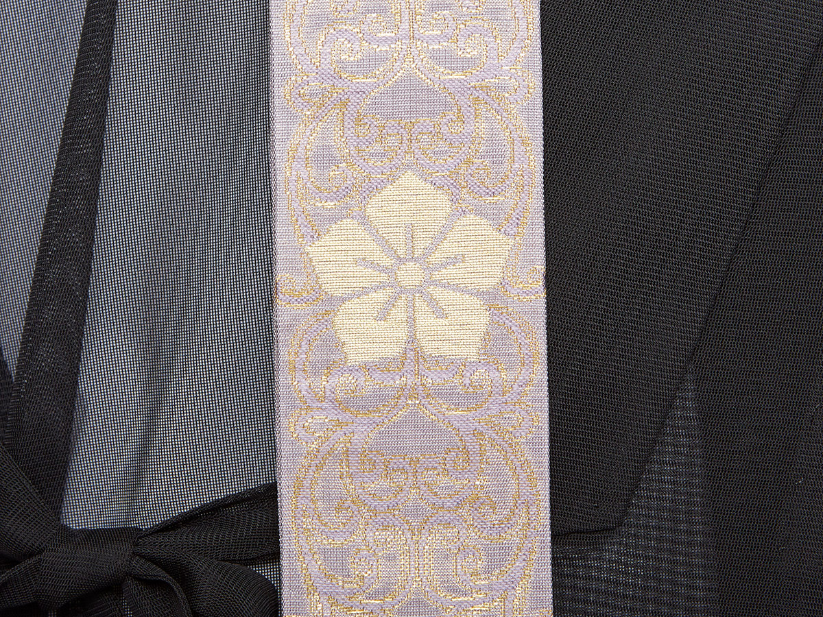 鼠金紗家明華紋折五條　桔梗紋